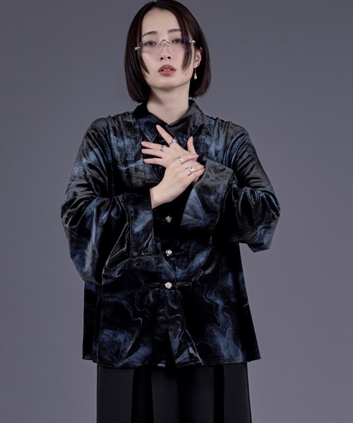 Ellno Loset(エルノロゼット)の「ニュアンスガラベロアシルバーボタンチャイナシャツ(シャツ/ブラウス・メンズ・ブラック×ブルー/ブラック系その他・SMALL/MEDIUM/LARGE)」の11枚目の写真
