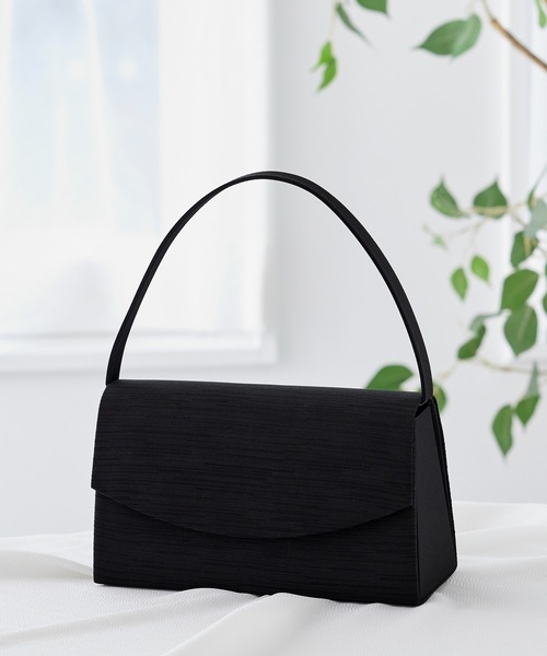 CARETTE(カレット)の「「米沢織」の日本製 ブラックバッグ【喪服 礼服 ブラックフォーマル】(ハンドバッグ・レディース・ブラック・FREE)」の8枚目の写真