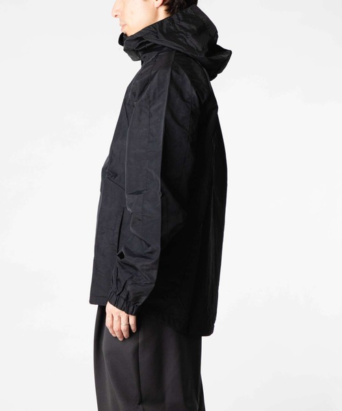 HUF（ハフ）の「HUF ALL CAPS SHELL JACKET ハフ オールキャップス ナイロンジャケット（ナイロンジャケット・メンズ・ブラック・SMALL/MEDIUM/X-LARGE/LARGE）」の16枚目の写真