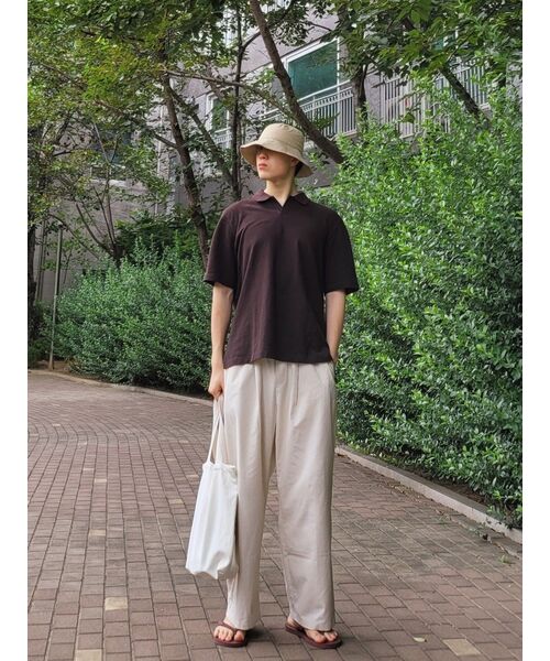MUSINSA STANDARD（ムシンサスタンダード）の「スリットネックピケタートルネックシャツ[ダークブラウン]（ポロシャツ・メンズ・その他・SMALL/MEDIUM/LARGE/X-LARGE/XX-LARGE）」の8枚目の写真