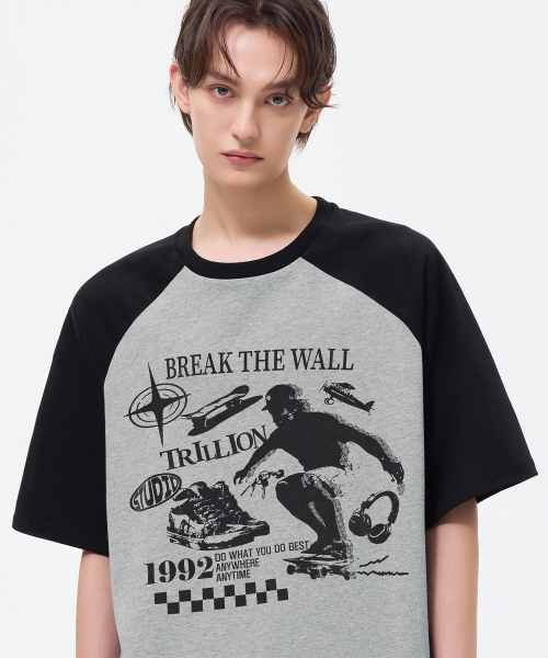 TRILLION(トリリオン)の「スケートボードピグメントグラフィックレグラン半袖_ブラック(Tシャツ/カットソー・レディース・その他・LARGE/X-LARGE/MEDIUM)」の2枚目の写真
