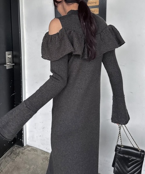 WILLFULLY(ウィルフリー)の「shoulder slit frill mermaid knit OP(ワンピース・レディース・タン/ブラック・L/FREE)」の20枚目の写真