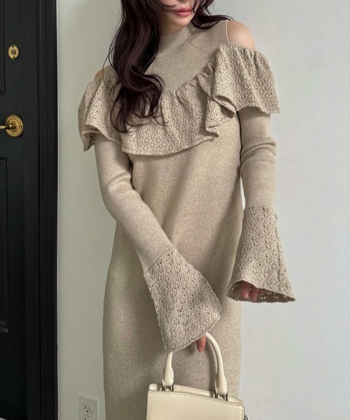 WILLFULLY(ウィルフリー)の「shoulder slit frill mermaid knit OP(ワンピース・レディース・タン/ブラック・L/FREE)」の22枚目の写真