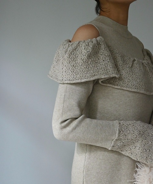 WILLFULLY(ウィルフリー)の「shoulder slit frill mermaid knit OP(ワンピース・レディース・タン/ブラック・L/FREE)」の7枚目の写真