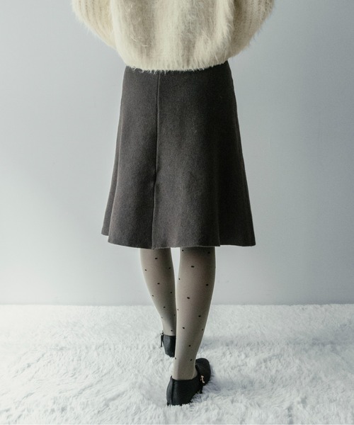 on:nue（オンニュ）の「【on:nue】[着用動画あり！/3色展開]ニットプリーツミディ丈スカート（スカート・レディース・グレー/ブラック/ブラウン・FREE）」の15枚目の写真
