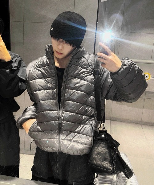 COSYHARU（コシハル）の「軽量ショートパディング（ダウンジャケット/コート・メンズ・シルバー・FREE）」の10枚目の写真