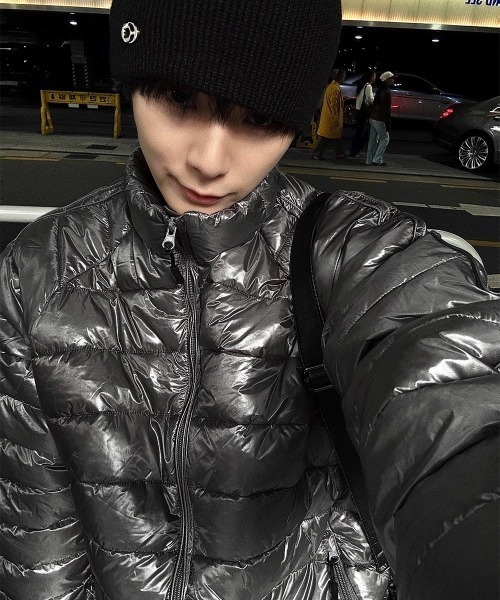 COSYHARU（コシハル）の「軽量ショートパディング（ダウンジャケット/コート・メンズ・シルバー・FREE）」の11枚目の写真