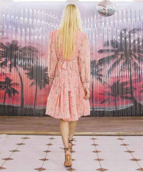 UNTAGE（アンテージ）の「ムグンファフリルワンピース[pink(WOMAN)]_UWS-FS14（ワンピース・レディース・その他・FREE）」の2枚目の写真