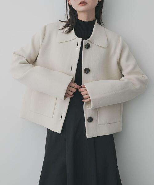 SENSE OF PLACE by URBAN RESEARCH（センスオブプレイスバイアーバンリサーチ）の「『洗濯可』ビックボタンニットジャケット（ニット/セーター・レディース・ネイビー/アイボリー/チャコールグレー・ONE）」の2枚目の写真