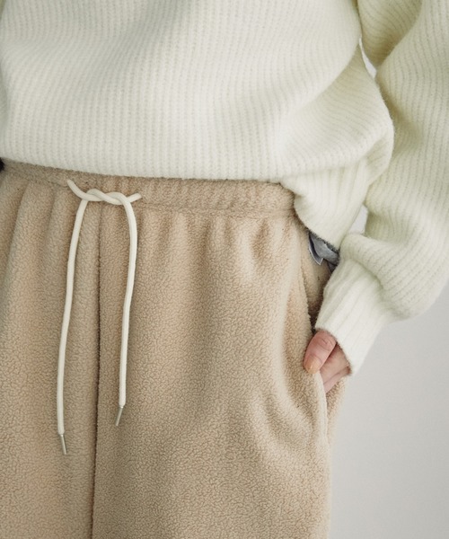 Auntie Rosa Holiday（アンティローザホリデー）の「ボアフリースボリュームパンツ（その他パンツ・レディース・ベージュ/ブラック・FREE）」の19枚目の写真