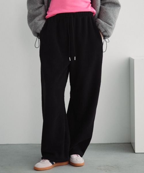 Auntie Rosa Holiday（アンティローザホリデー）の「ボアフリースボリュームパンツ（その他パンツ・レディース・ベージュ/ブラック・FREE）」の3枚目の写真