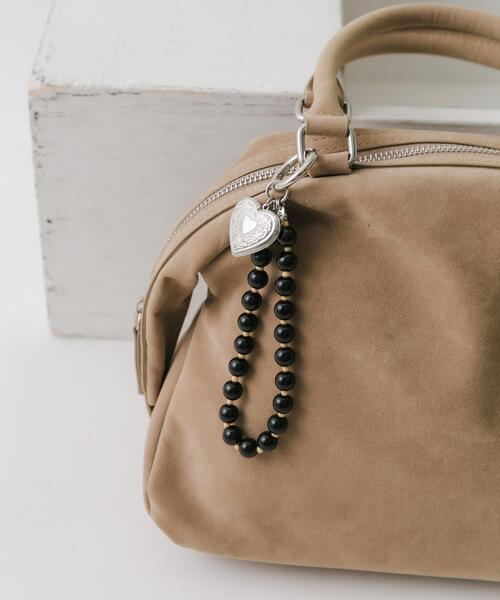 SMELLY（スメリー）の「カラーボールハートロケットキーチェーン（キーホルダー・レディース・ブラック/ベージュ・-）」の6枚目の写真