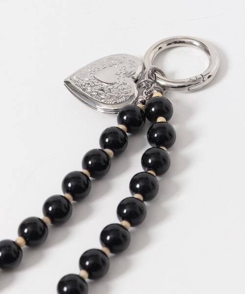 SMELLY（スメリー）の「カラーボールハートロケットキーチェーン（キーホルダー・レディース・ブラック/ベージュ・-）」の11枚目の写真