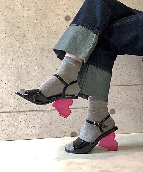 Jeffrey Campbell（ジェフリーキャンベル）の「ハートヒールサンダル（サンダル・レディース・ブラック・36/35/39/38/37）」の7枚目の写真