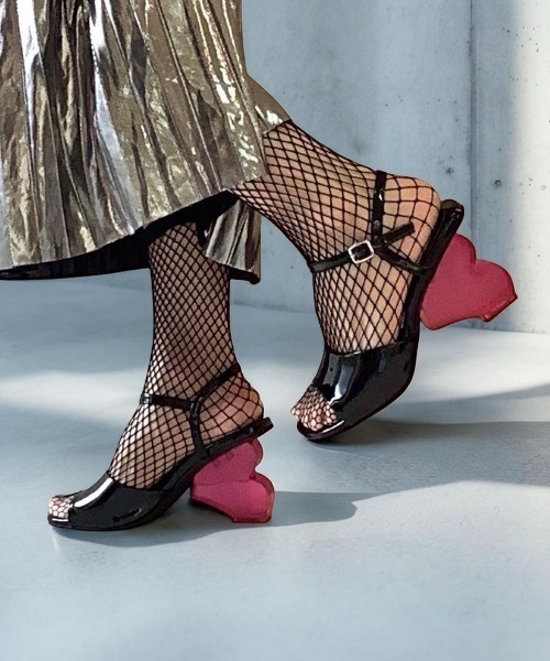 ハートヒールサンダル Jeffrey Campbell│Jeffrey Campbell OFFICIAL