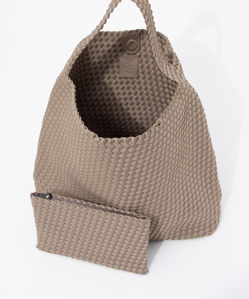 NAGHEDI(ナゲディ)の「NAGHEDI Nomad Large Hobo ナケディ メッシュ ノマド ラージ ホーボー トートバッグ(トートバッグ・レディース・ベージュ/ブラック/クリーム・FREE)」の16枚目の写真