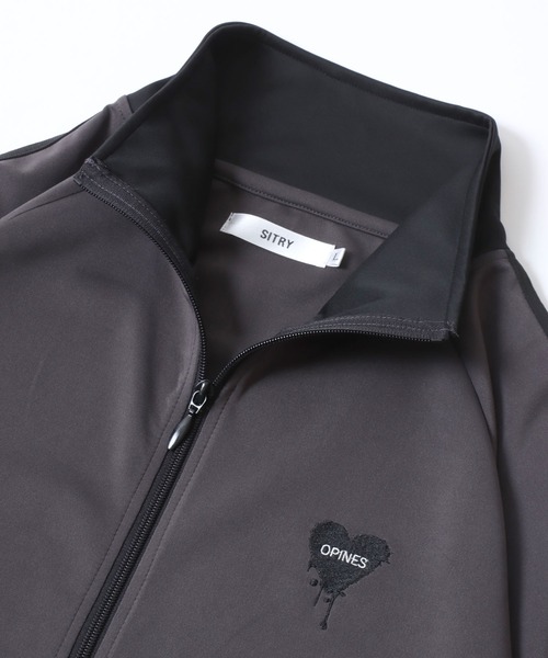 SITRY（シトリー）の「SITRY Heart Embroidery Track Jacket/別注 オーバーサイズ ダブルジップ ハートロゴ ワンポイントラメ刺繍 トラックジャケット ジャージ メンズ レディース（ジャージ・メンズ・ベージュ/チャコール/ネイビー・XL/L/M）」の9枚目の写真
