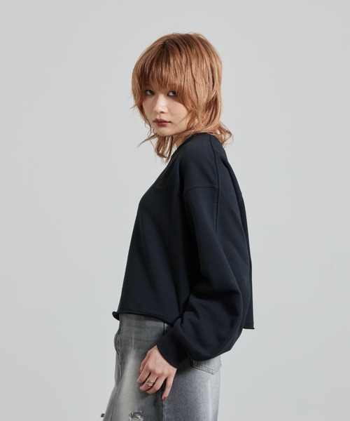 JORDAN BRAND（ジョーダンブランド）の「ジョーダン フライト フリース ウィメンズ モッドクロップ クルーネック スウェットシャツ / Jordan Flight Fleece Women's Mod-Crop Crew-Neck Sweatshirt IF1007-010 Black（スウェット・レディース・ブラック・XL/M/XS/L/S）」の6枚目の写真