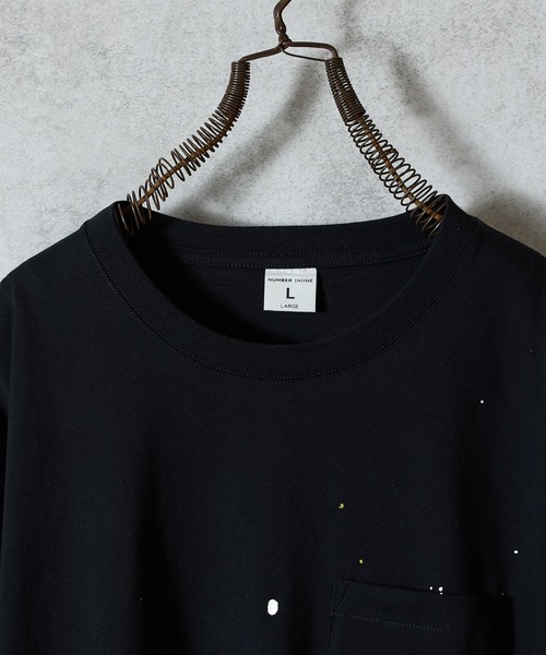 NUMBER (N)INE（ナンバーナイン）の「HAND PAINTED BASIC HEM PRINTED POCKET L/S T-SHIRT / ハンドペイント ベーシック ワンポイント ロゴプリント ポケット ロンT（Tシャツ/カットソー・メンズ・ブラック/ブラック系その他2/ホワイト系その他2/グレー/グレー系その他2/ホワイト・M/L/XL）」の14枚目の写真