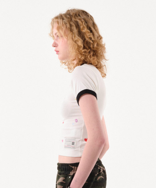 FOR THE WEATHER（フォーザウェザー）の「ステッカーリンガーTシャツ（アイボリー）（Tシャツ/カットソー・レディース・その他・SMALL/MEDIUM）」の3枚目の写真