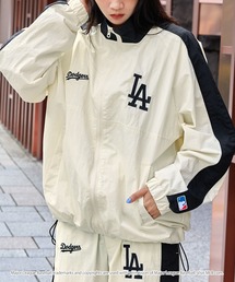 MLB（メジャーリーグベースボール）の「ナイロンブルゾン（ナイロンジャケット）」
