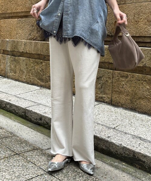 DouDou（ドゥドゥ）の「ピグメント加工裏毛フレアパンツ（その他パンツ・レディース・ブラック/アイボリー・TM/FREE）」の9枚目の写真