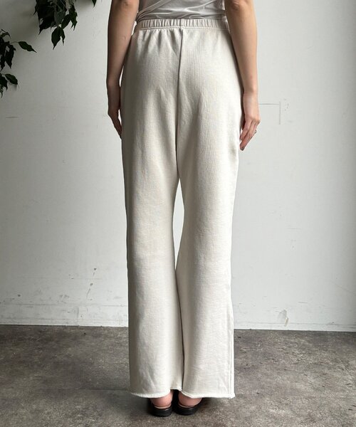 DouDou（ドゥドゥ）の「ピグメント加工裏毛フレアパンツ（その他パンツ・レディース・ブラック/アイボリー・TM/FREE）」の14枚目の写真