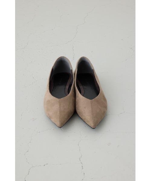 AZUL by moussy（アズールバイマウジー）の「ソフトインソールローヒールパンプス（パンプス・レディース・グレイッシュベージュ/ブラック/レッド・LARGE/MEDIUM/SMALL）」の10枚目の写真