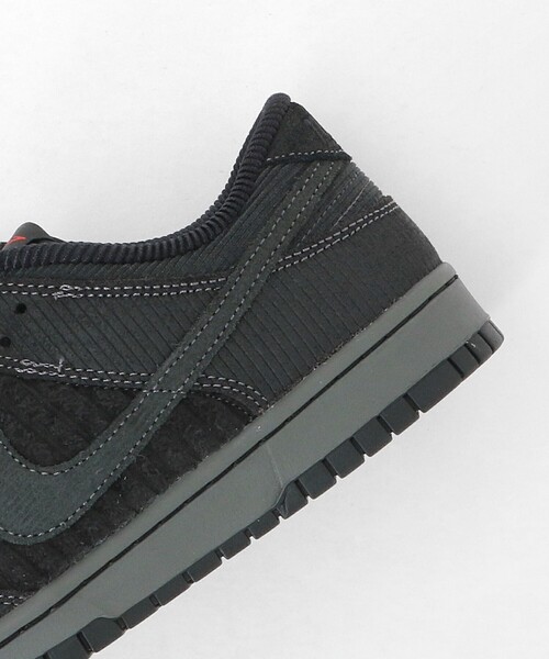NIKE(ナイキ)の「<NIKE> DUNK LOW RETRO PRM/スニーカー(スニーカー・メンズ・ブラウン系/ブラック・27.5cm/28.5cm/28cm/27cm/26.5cm)」の4枚目の写真