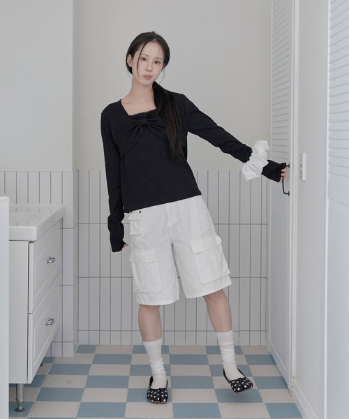 UNE MANSION(ユヌマンション)の「【UNE ORIGINAL】フロントラブリーリボンフリルリブTシャツカットソー(Tシャツ/カットソー・レディース・ブラック/ライトグレー/ホワイト・MEDIUM/SMALL)」の20枚目の写真