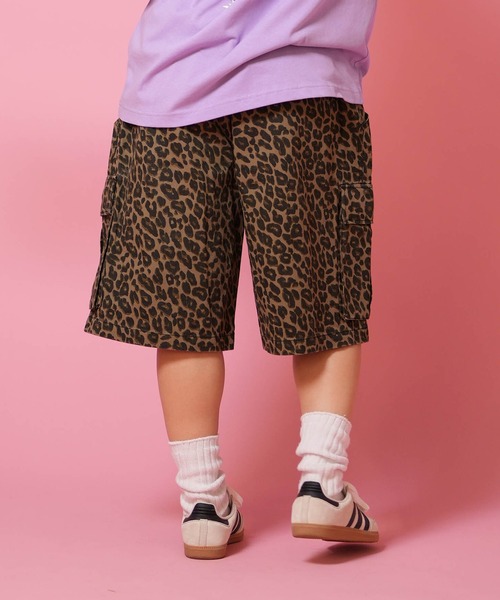 SANTA CRUZ(サンタクルーズ)の「SANTA CRUZ/サンタクルーズ ハーフパンツ アニマル柄 レディース ANIMAL CARGO SHORTS ムラサキ限定 502262532(その他パンツ・レディース・レオパード/ゼブラ・L/M)」の4枚目の写真