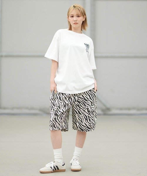 SANTA CRUZ(サンタクルーズ)の「SANTA CRUZ/サンタクルーズ ハーフパンツ アニマル柄 レディース ANIMAL CARGO SHORTS ムラサキ限定 502262532(その他パンツ・レディース・レオパード/ゼブラ・L/M)」の12枚目の写真