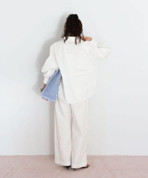 le.coeur blanc（ルクールブラン）の「TORRAZZO DONNAバルーンシャツ（シャツ/ブラウス・レディース・ホワイト/グレー・38）」の12枚目の写真