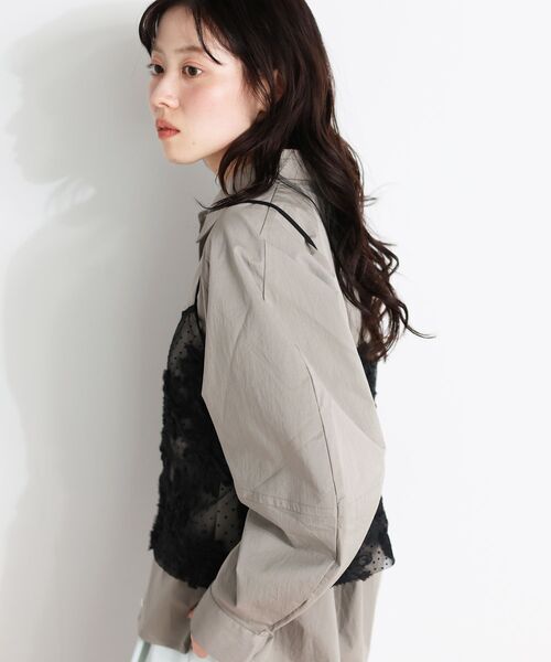 le.coeur blanc（ルクールブラン）の「TORRAZZO DONNAバルーンシャツ（シャツ/ブラウス・レディース・ホワイト/グレー・38）」の17枚目の写真
