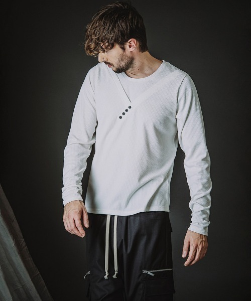 NO ID.(ノーアイディ)の「mlt5582-イレギュラーネックPO プルオーバー(858006-406T)(Tシャツ/カットソー・メンズ・ホワイト/グレー/ブラック・1/2)」の6枚目の写真