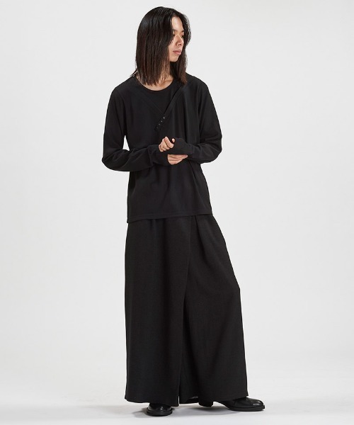 NO ID.(ノーアイディ)の「mlt5582-イレギュラーネックPO プルオーバー(858006-406T)(Tシャツ/カットソー・メンズ・ホワイト/グレー/ブラック・1/2)」の16枚目の写真