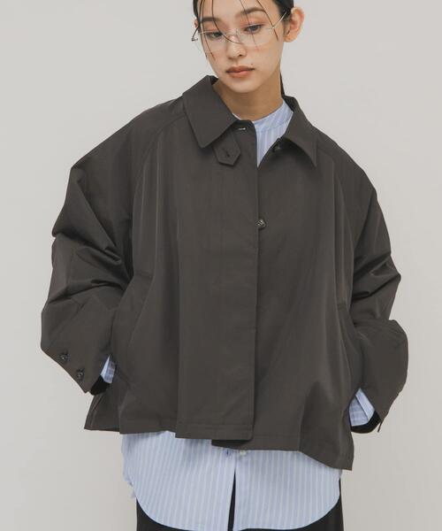 KBF（ケイビーエフ）の「ステンカラーマントコート（ステンカラーコート・レディース・グレー系その他/チャコールグレー/ベージュ・ONE）」の13枚目の写真