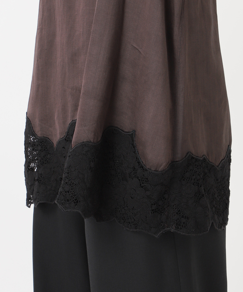 IENA LA BOUCLE（イエナラブークル）の「IENA LA BOUCLE R/Lサテンレースコンビキャミソール（キャミソール・レディース・ブラウン・FREE）」の15枚目の写真