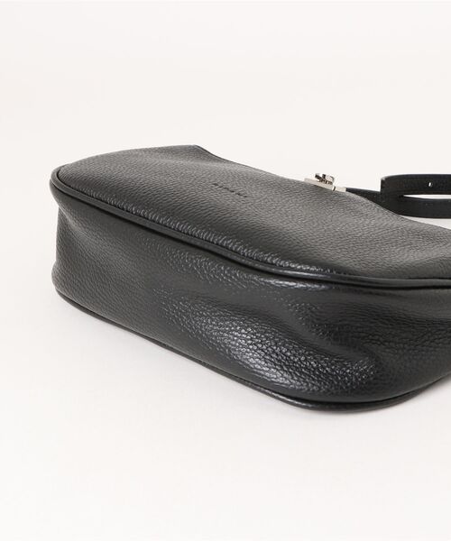 inter-chaussures（インターショシュール）の「【RIPANI】フロントポケット2WAYバッグ(Q66410)（ハンドバッグ・レディース・ベージュ/ブラック・ALL）」の4枚目の写真