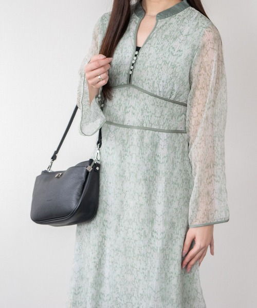 RIPANI(リパーニ)の「【RIPANI】フロントポケット2WAYバッグ(Q66410)(ハンドバッグ・レディース・ベージュ/ブラック・ALL)」の11枚目の写真