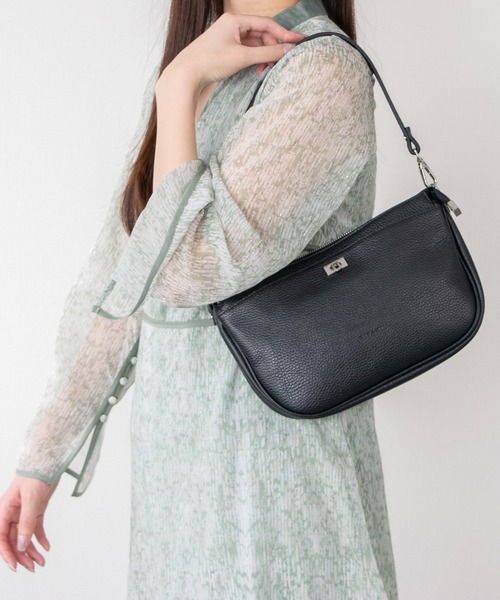 RIPANI(リパーニ)の「【RIPANI】フロントポケット2WAYバッグ(Q66410)(ハンドバッグ・レディース・ベージュ/ブラック・ALL)」の10枚目の写真