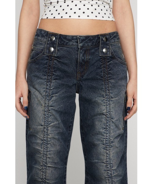 LAGUA GEM（ラグアジェム）の「FRONT GATHER デニム（デニムパンツ・レディース・ブラック/ブルー・22inch/23inch/24inch/25inch/26inch）」の12枚目の写真