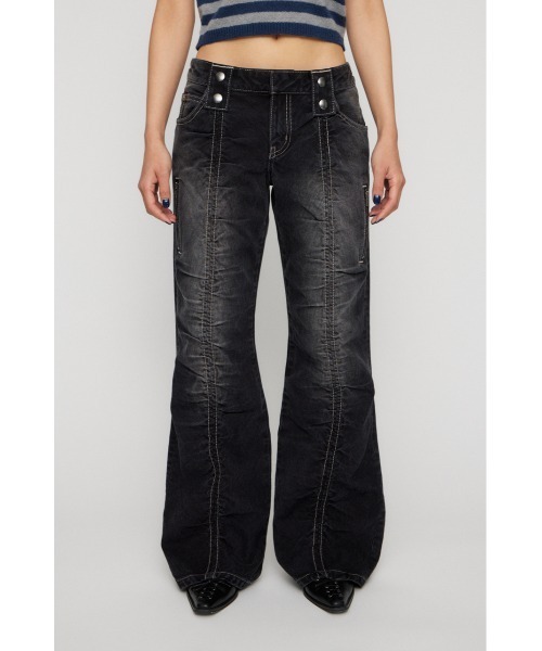 LAGUA GEM（ラグアジェム）の「FRONT GATHER デニム（デニムパンツ・レディース・ブラック/ブルー・22inch/23inch/24inch/25inch/26inch）」の3枚目の写真