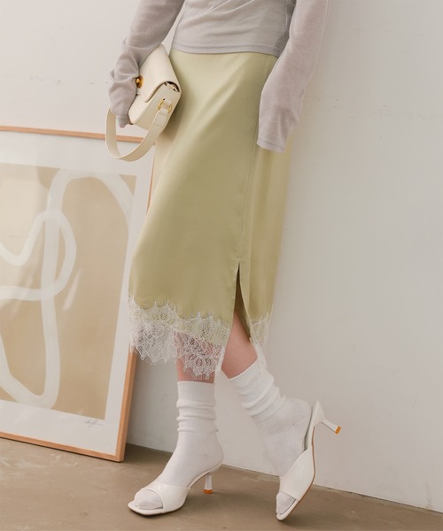 KOBE LETTUCE（コウベレタス）の「選べる2タイプミディorロング裾レースサテンスカート（スカート・レディース・ブラック/ベージュ/サックスブルー/ミント・LONG/MEDIUM）」の3枚目の写真