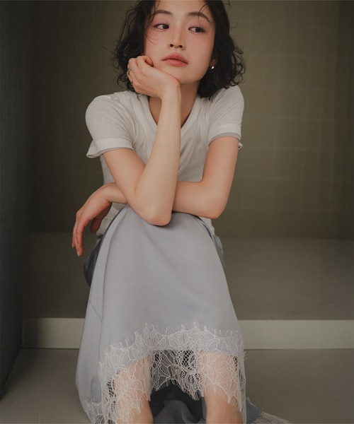 KOBE LETTUCE（コウベレタス）の「選べる2タイプミディorロング裾レースサテンスカート（スカート・レディース・ブラック/ベージュ/サックスブルー/ミント・LONG/MEDIUM）」の19枚目の写真