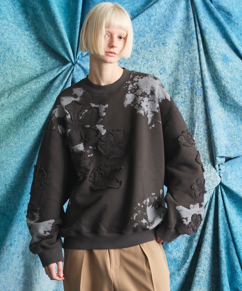 UNISEX》Flower Patch Prime-Over Crew Neck Sweatshirt/フラワー
