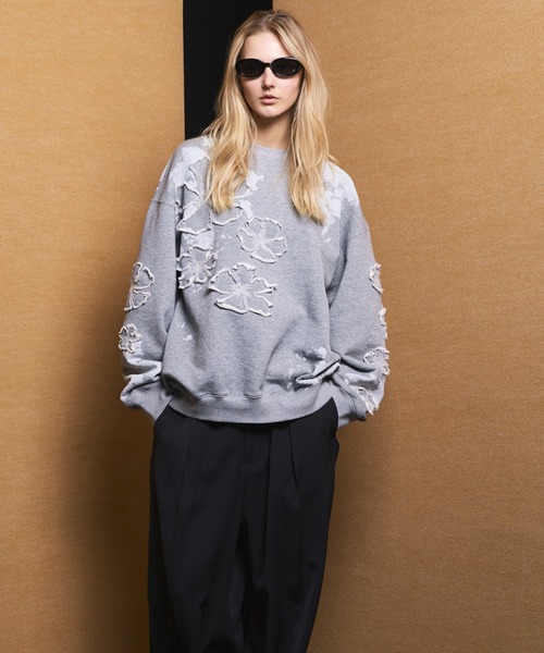 UNISEX》Flower Patch Prime-Over Crew Neck Sweatshirt/フラワー
