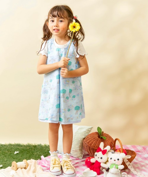 KP(ケーピー)の「ローン総柄×シャンブレー リバーシブルジャンパースカート(ジャンパースカート・キッズ・ブルー/ピンク・90cm/110cm/120cm/100cm)」の10枚目の写真