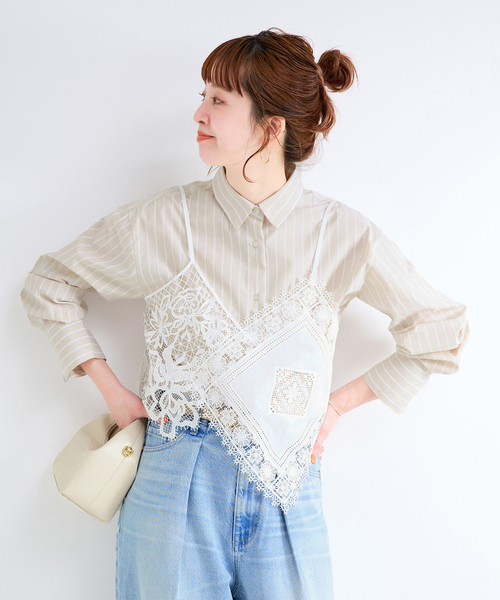 B.C STOCK(ベーセーストック)の「《2枚セット》レースキャミ付きシャツブラウス(シャツ/ブラウス・レディース・ブラック/ホワイト・FREE)」の1枚目の写真