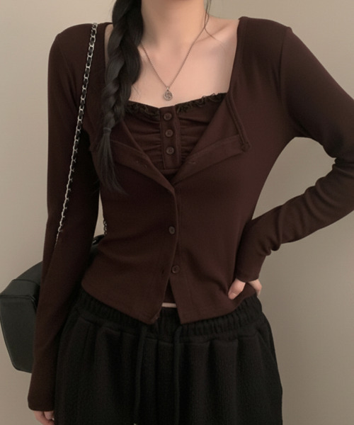 VIVID LADY(ビビッドレディー)の「ヘンリーレースキャミ×ショートカーデ アンサンブル(アンサンブル・レディース・ブラウン/グレー/ピンク/クリーム・FREE)」の2枚目の写真